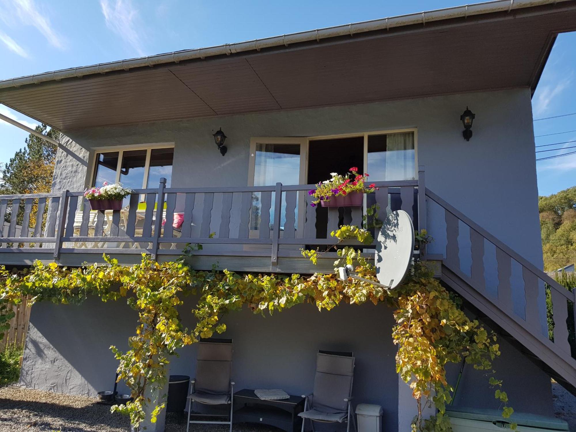 Camping Belle Vue - International - Bomal -