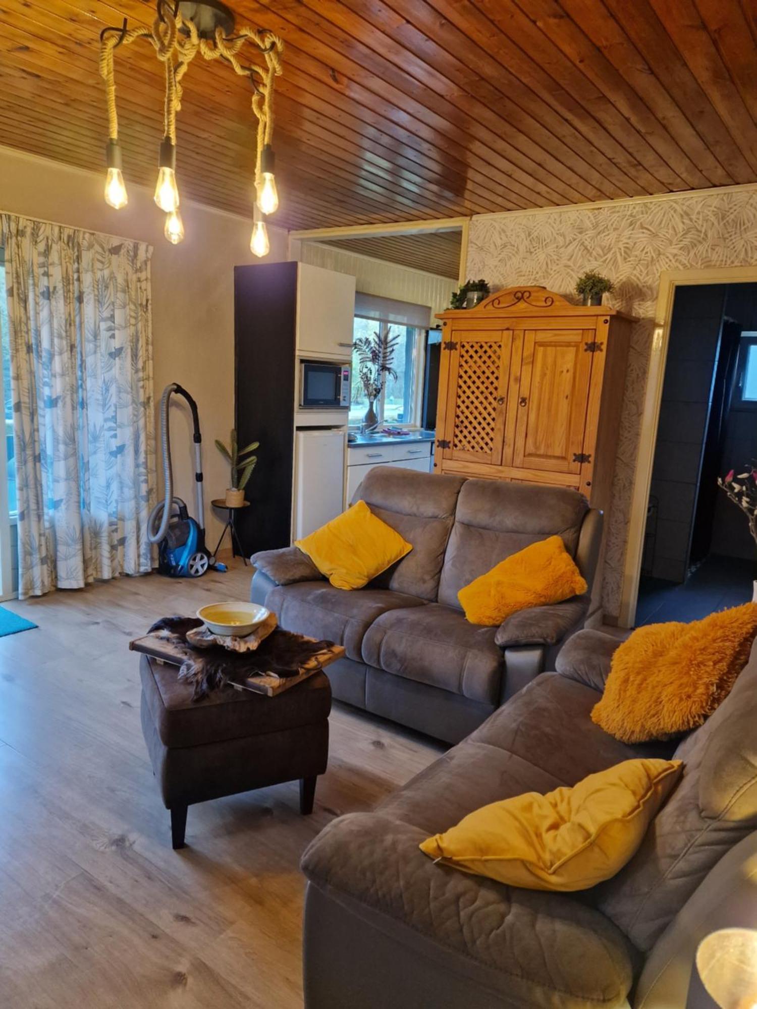 Belle Vue - International - Bomal - Camping *