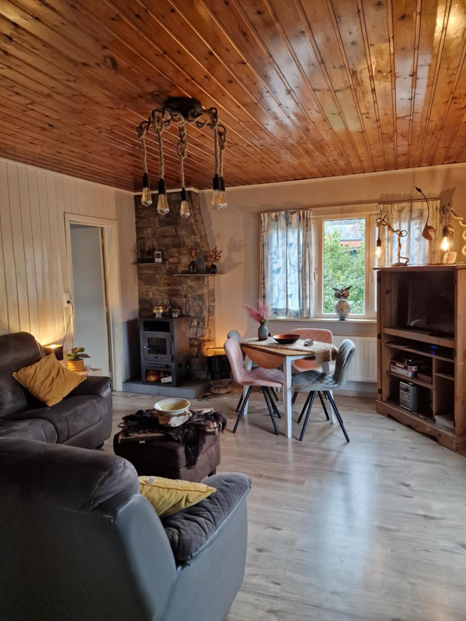 Belle Vue - International - Bomal - Camping *